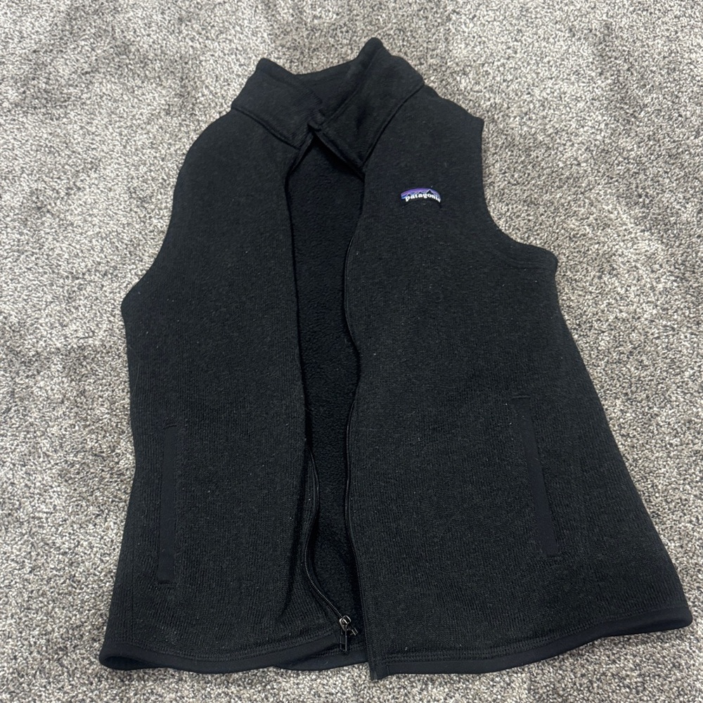 Patagonia Black Knit Women’s Vest size medium